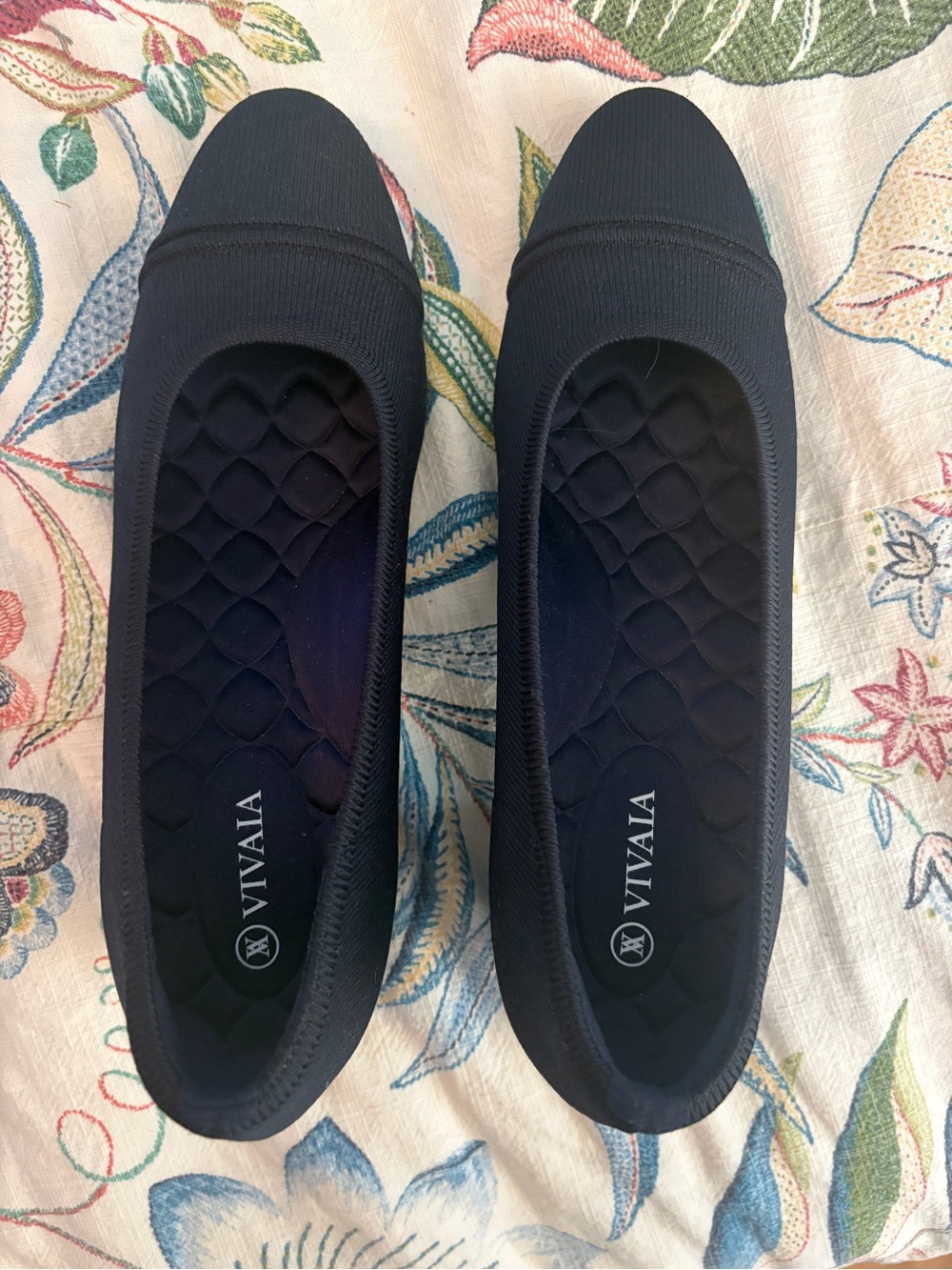 Vivaia Women's Navy Slip-On Ballet Heels
